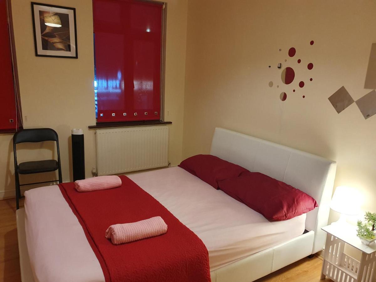 Amh Hotel - Greenford Station Northolt  Bagian luar foto